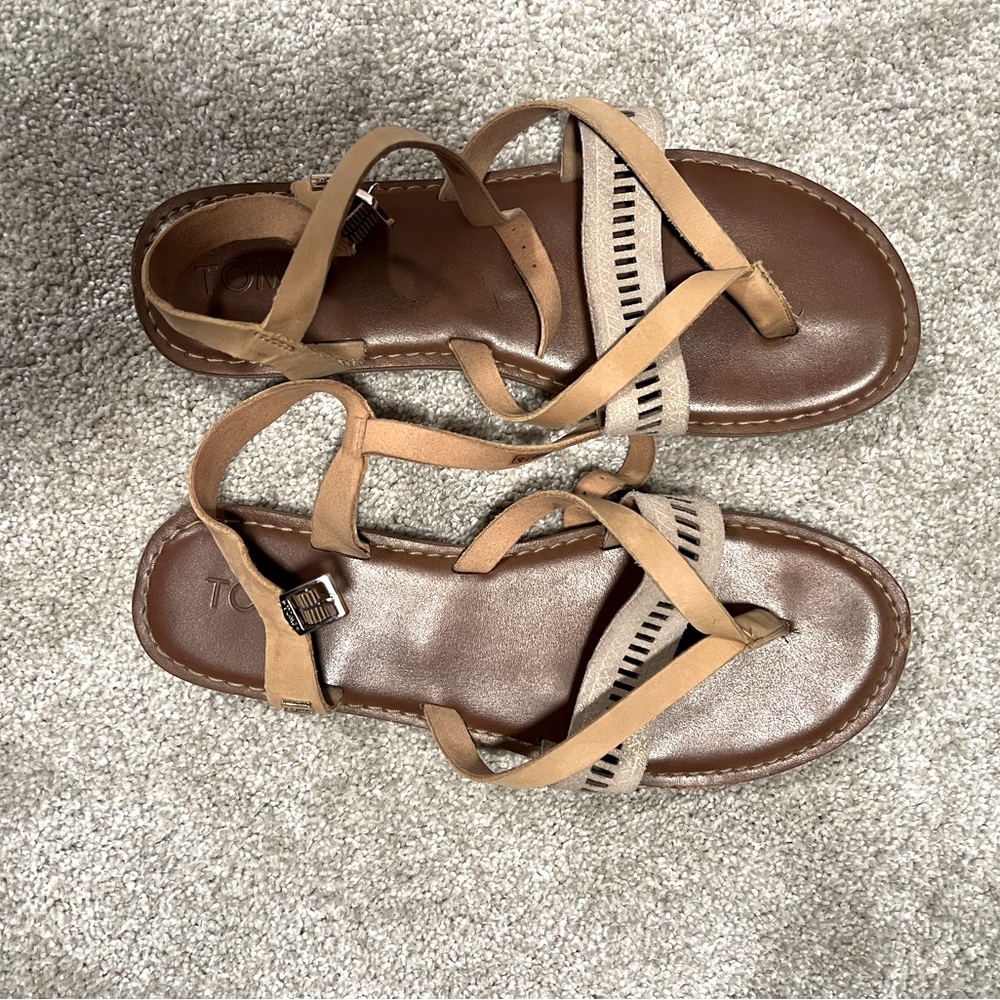 Toms sandal